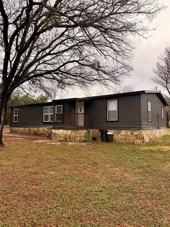 Granbury, TX 76048,923 Guadalupe River Drive