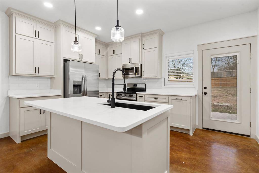 Waco, TX 76707,908 N 10th Street