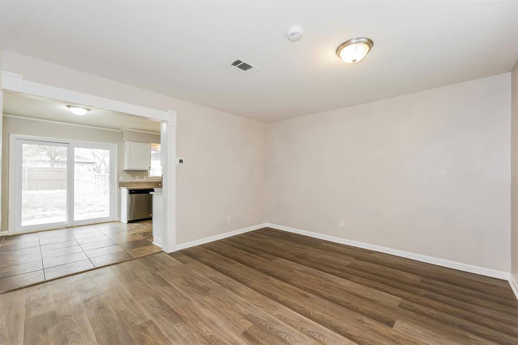 Mesquite, TX 75149,825 Darnel Drive