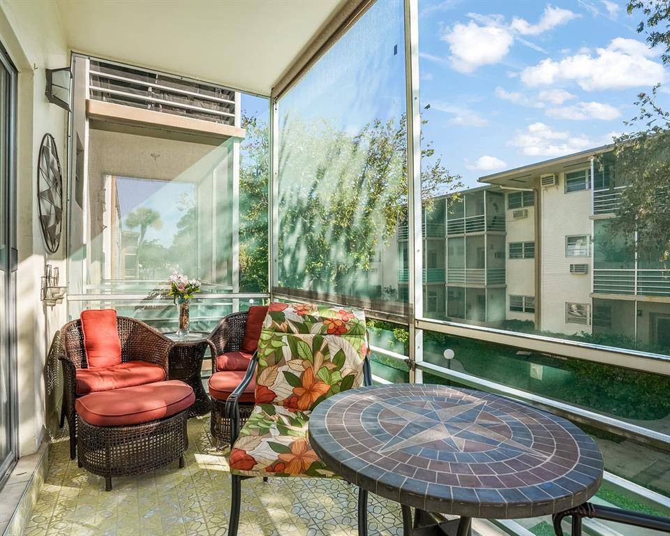 Miami, FL 33162,16750 NE 14th Ave #212