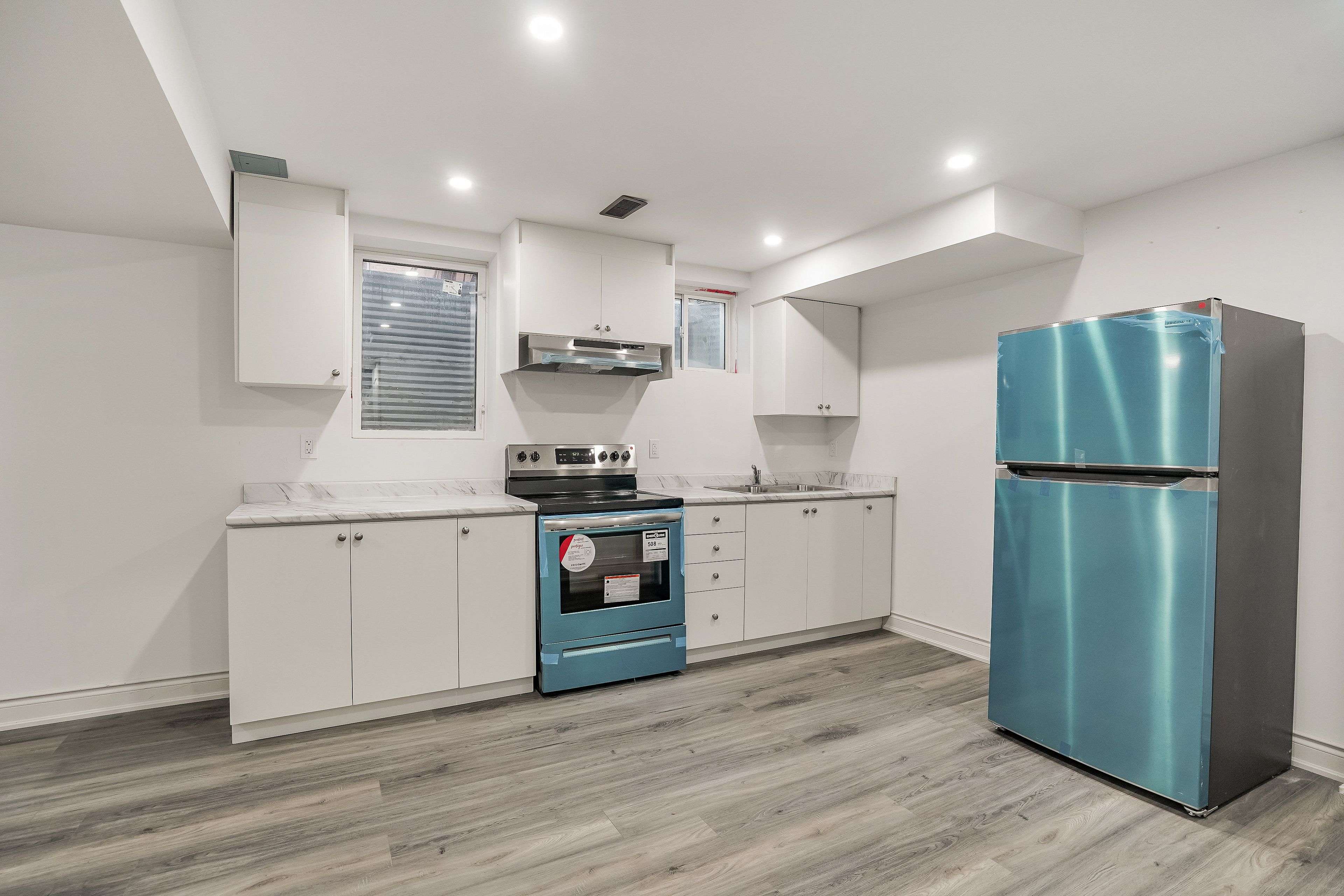 Brampton, ON L7Z 4Y3,38 Dolobram (BASEMENT) TRL