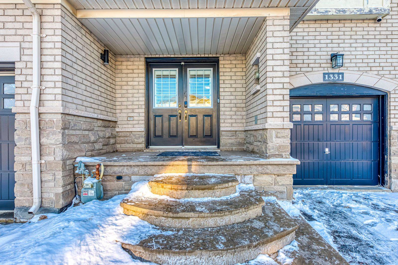 Oakville, ON L6H 0C8,1331 Kestell BLVD