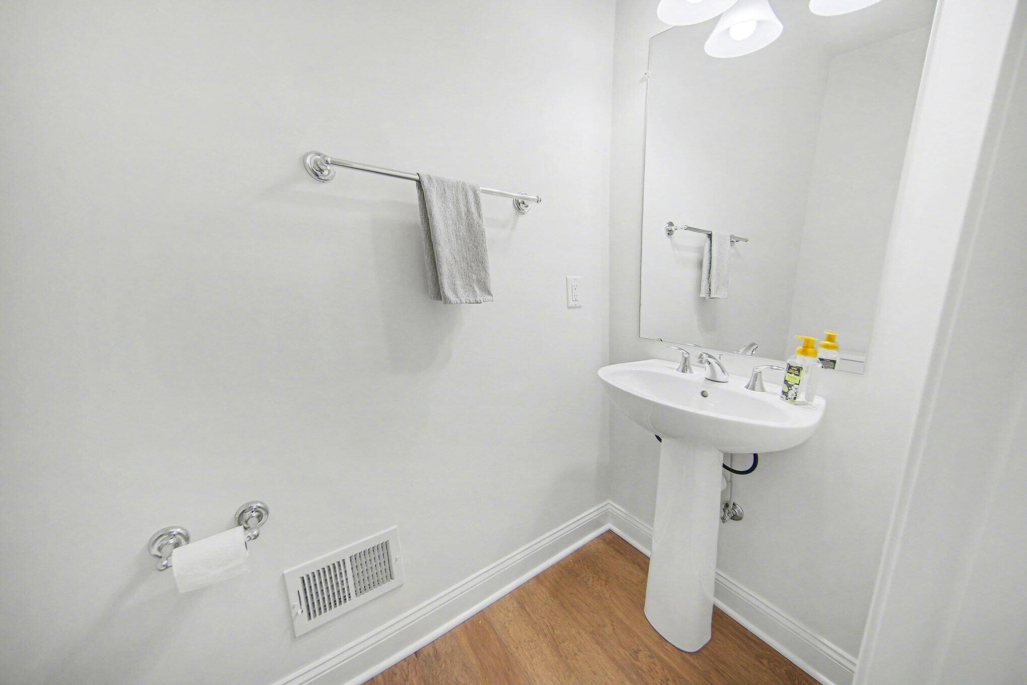 Ann Arbor, MI 48105,3105 Millbury LN