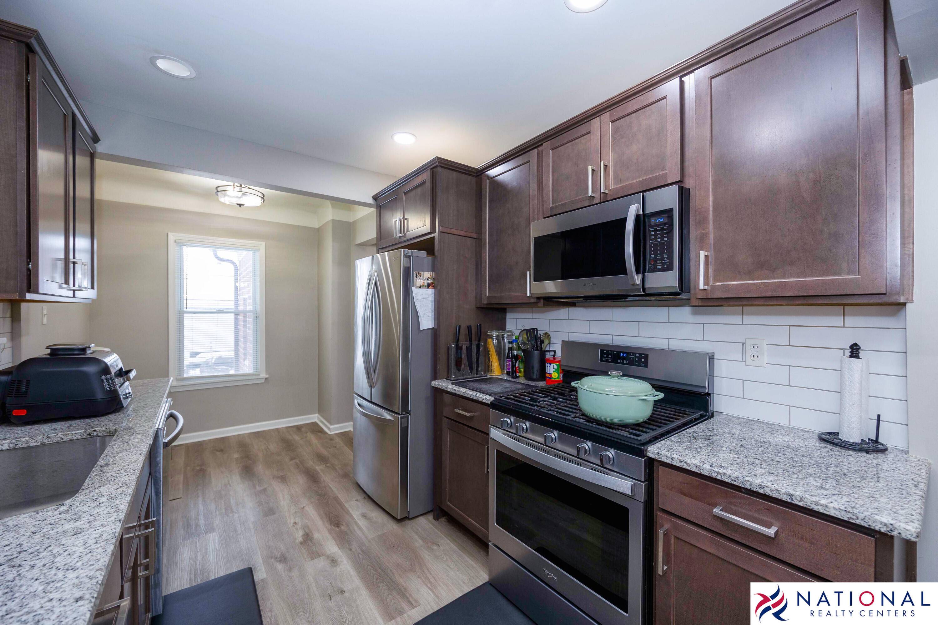 Detroit, MI 48221,18627 Washburn ST