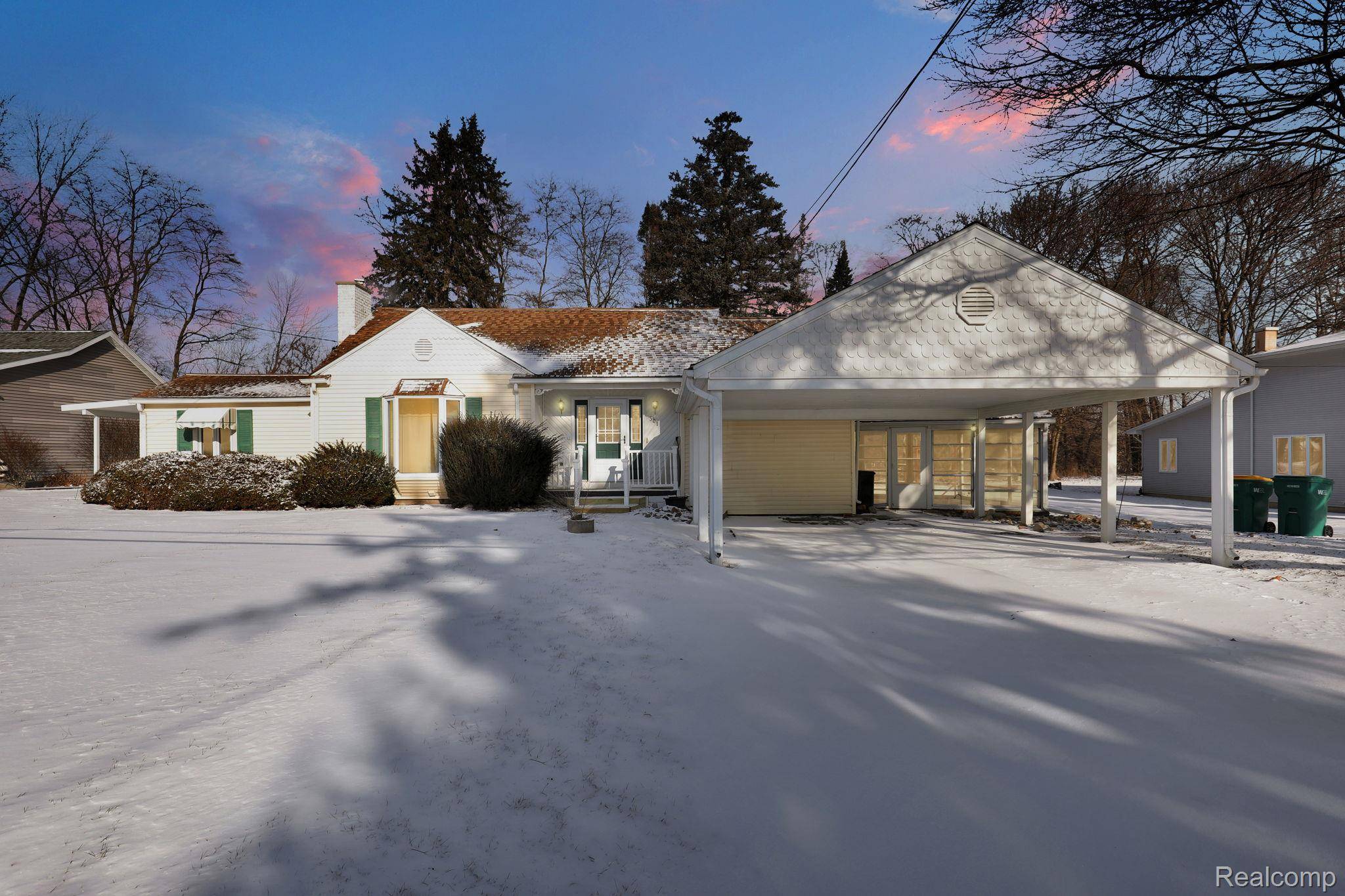 Durand, MI 48429,301 E Monroe ST