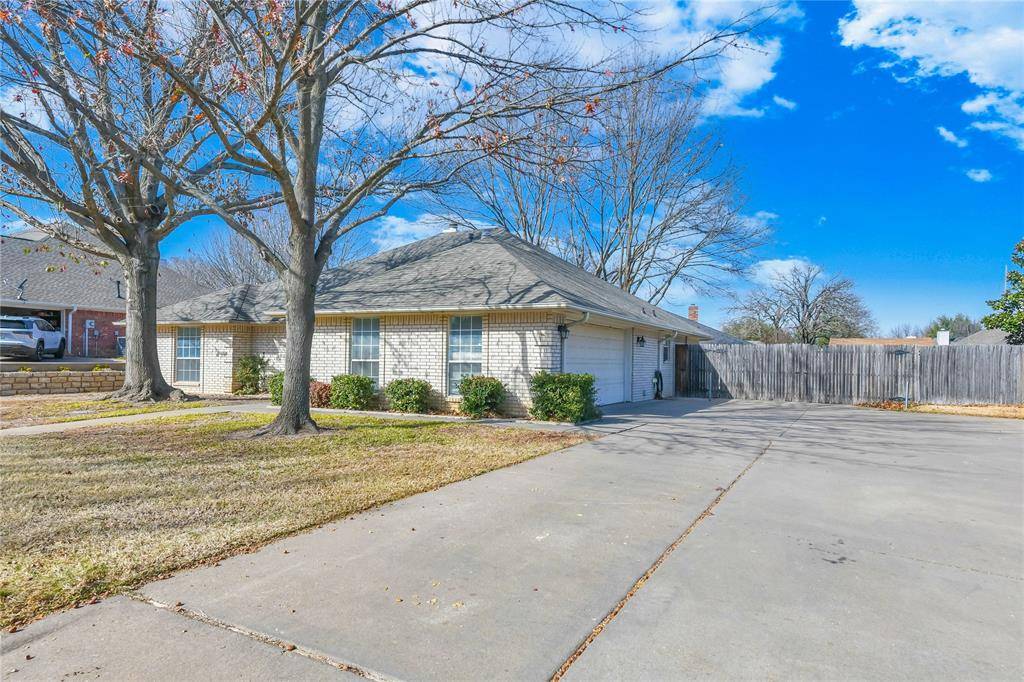 Weatherford, TX 76086,917 Jonathan Court