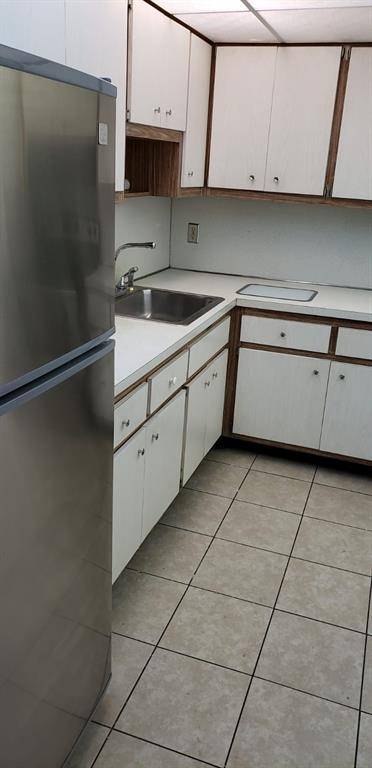 North Miami Beach, FL 33162,16450 Miami Dr #405