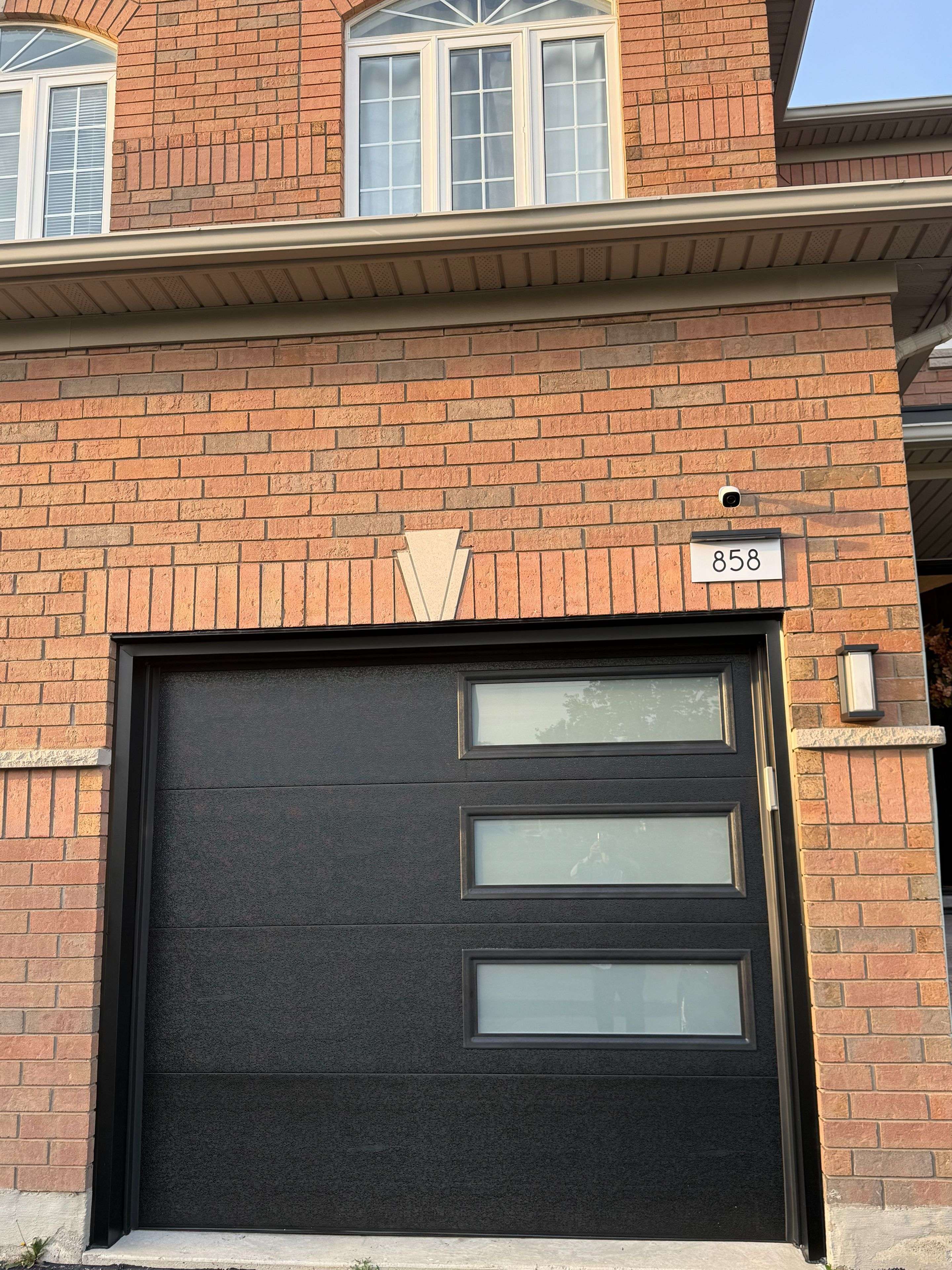 Mississauga, ON L5V 2R4,858 Khan CRES #Bsmt