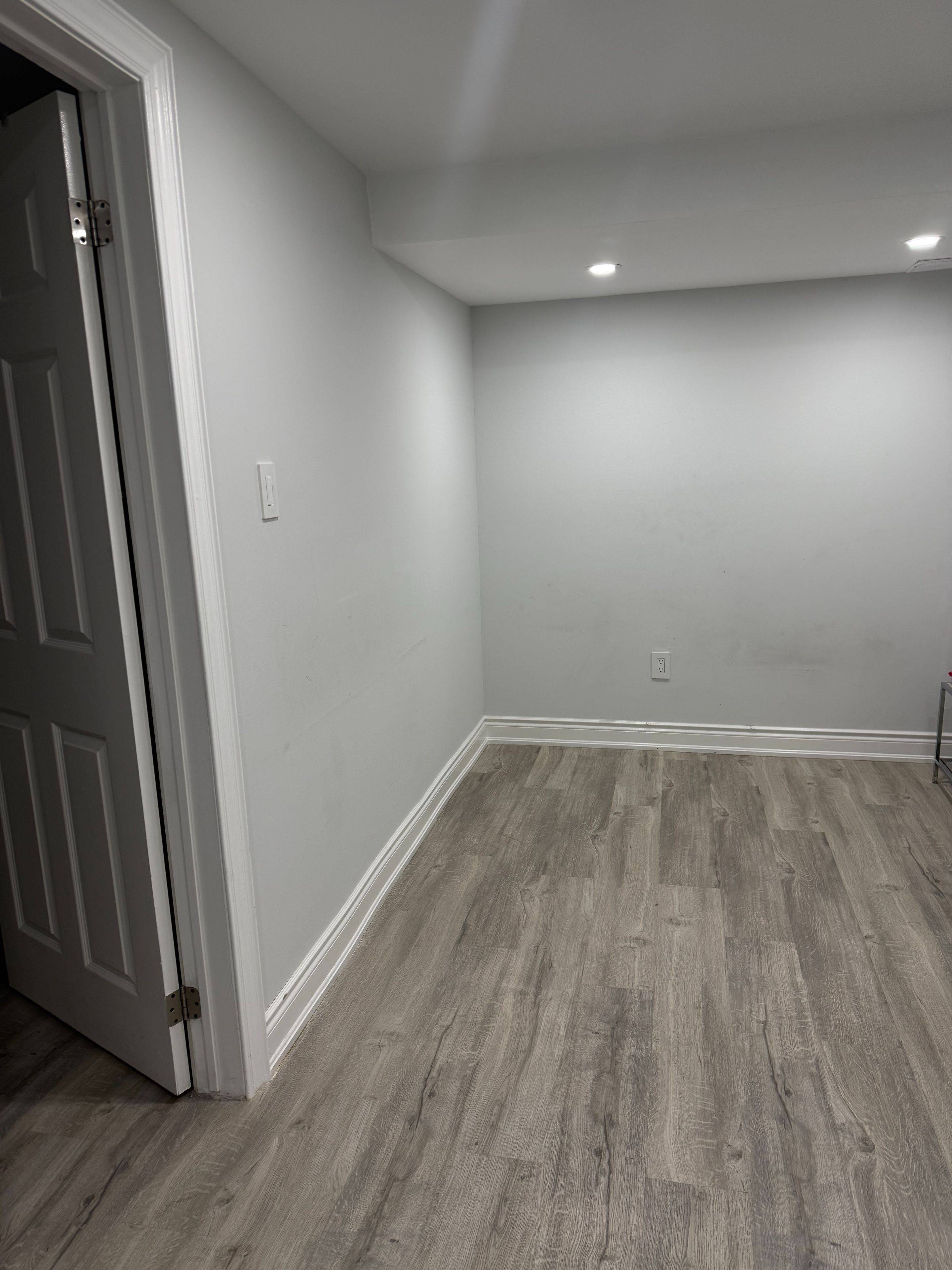 Mississauga, ON L5V 2R4,858 Khan CRES #Bsmt