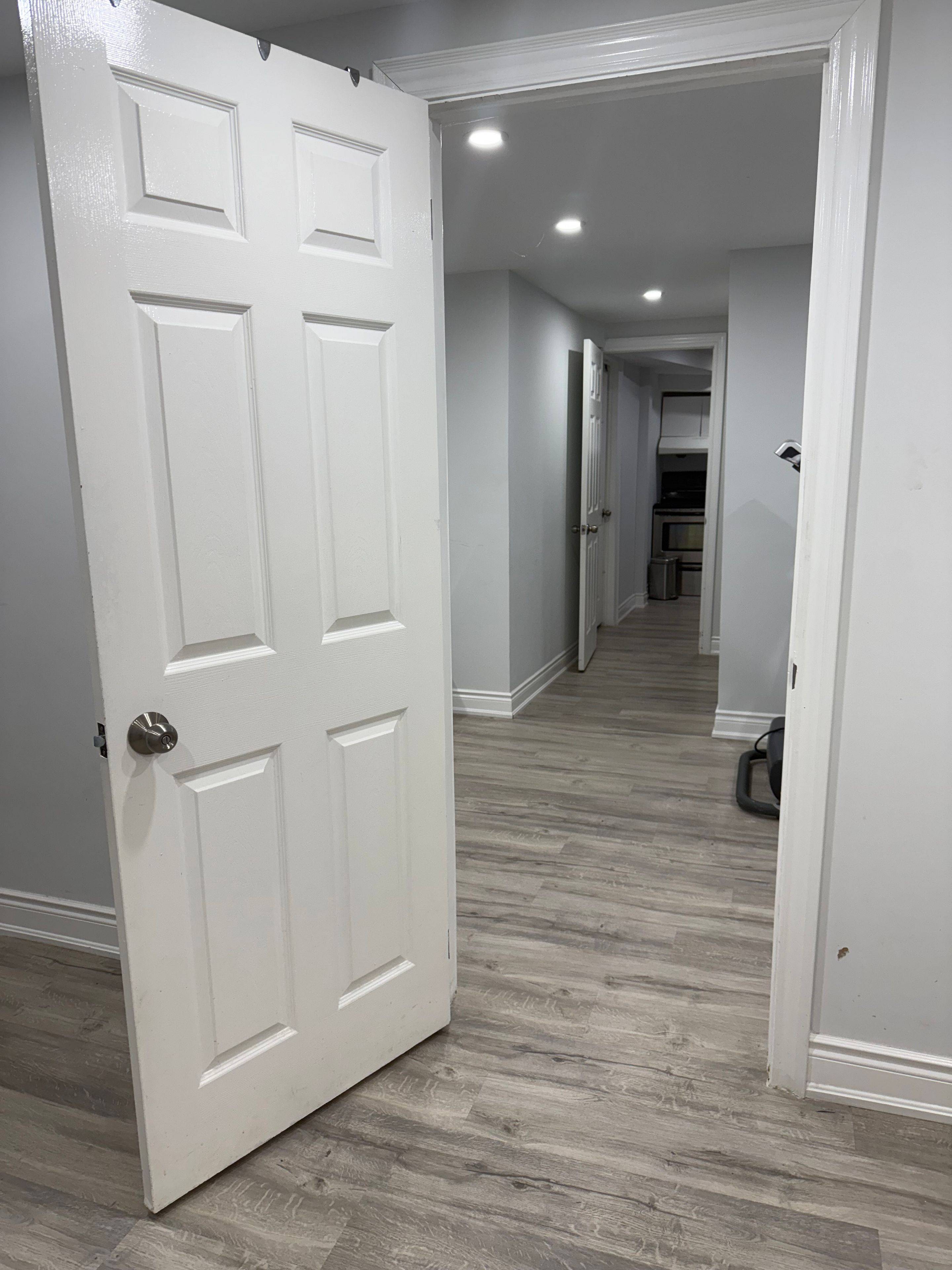 Mississauga, ON L5V 2R4,858 Khan CRES #Bsmt