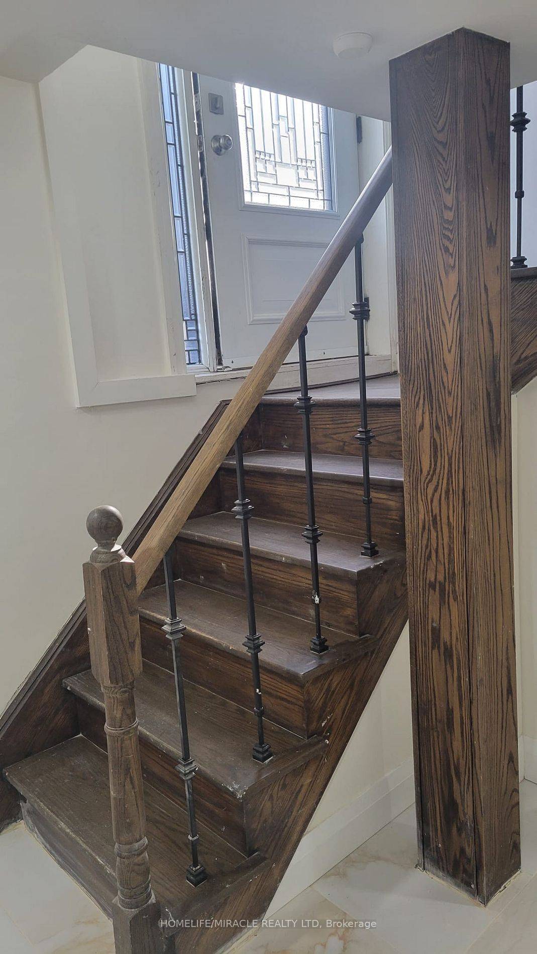 Mississauga, ON L5E 2A8,1058 Alexandra AVE #Bsmt