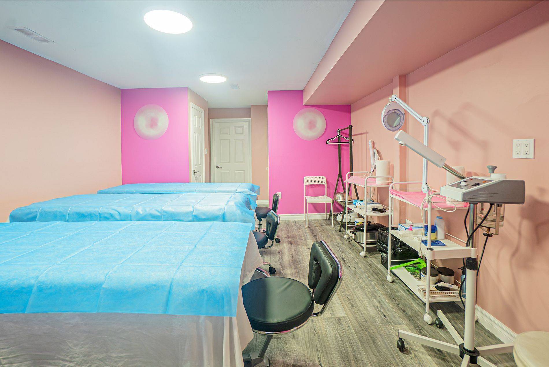 Mississauga, ON L4T 2G8,7060 Airport RD