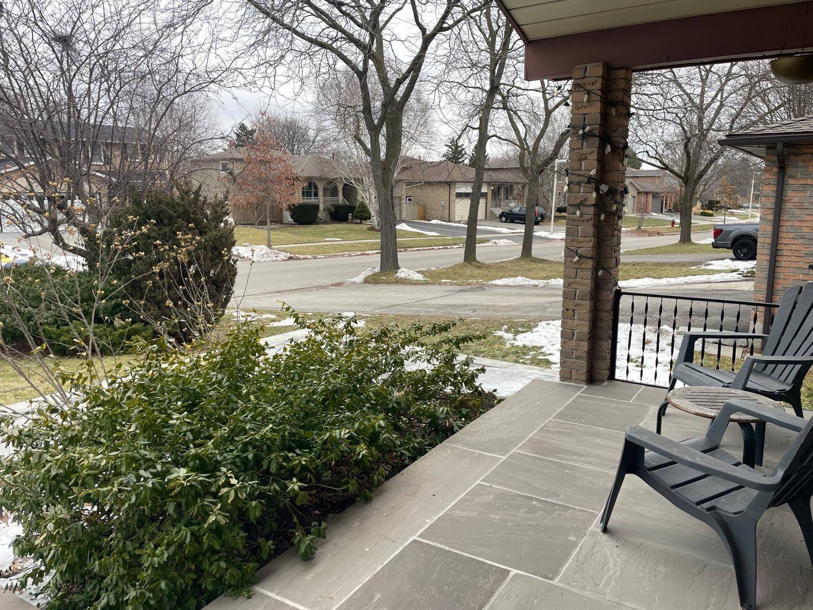 Milton, ON L9T 4E5,468 Gowland CRES