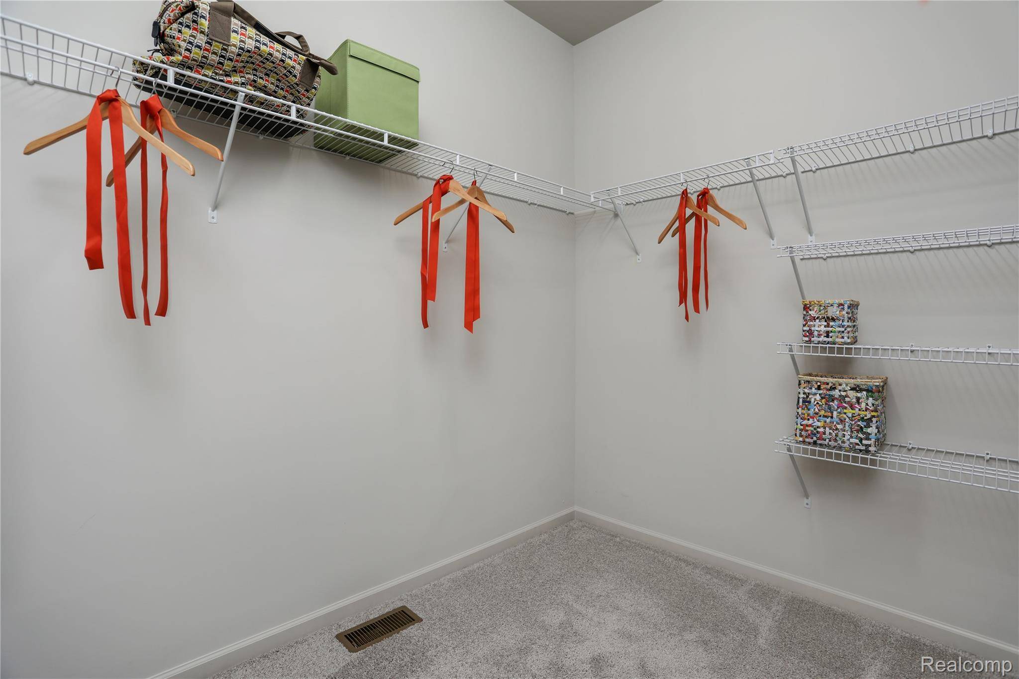 Commerce Twp, MI 48382,2352 Provencal DR