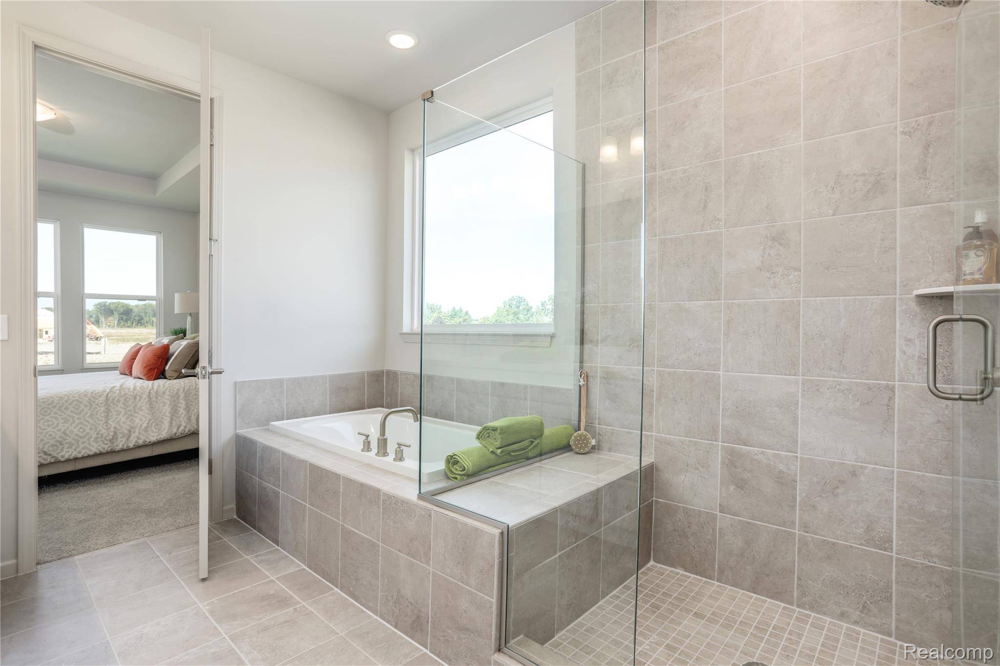 Commerce Twp, MI 48382,2352 Provencal DR