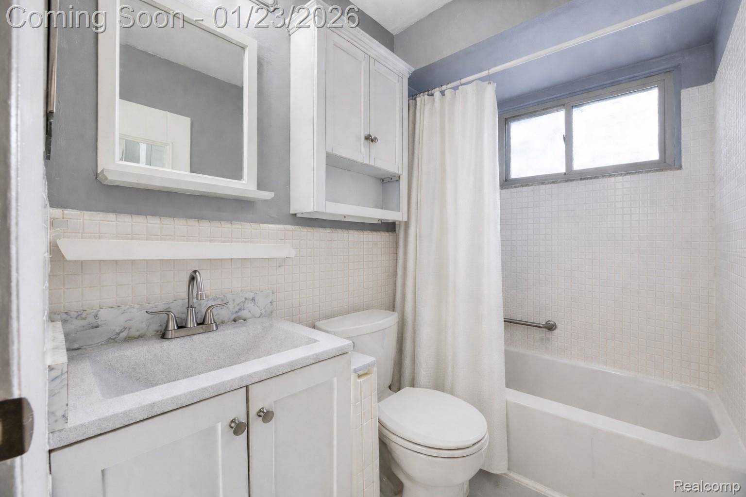 Troy, MI 48084,1850 Axtell DR #2