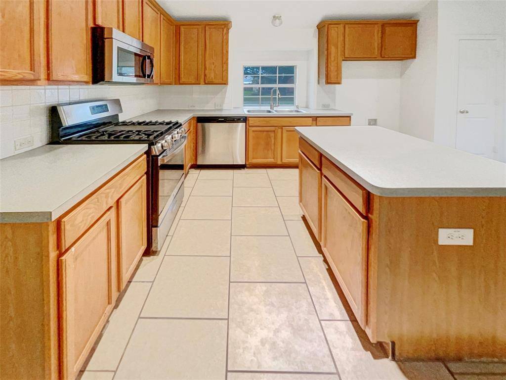 Burleson, TX 76028,2601 Crestwood Drive