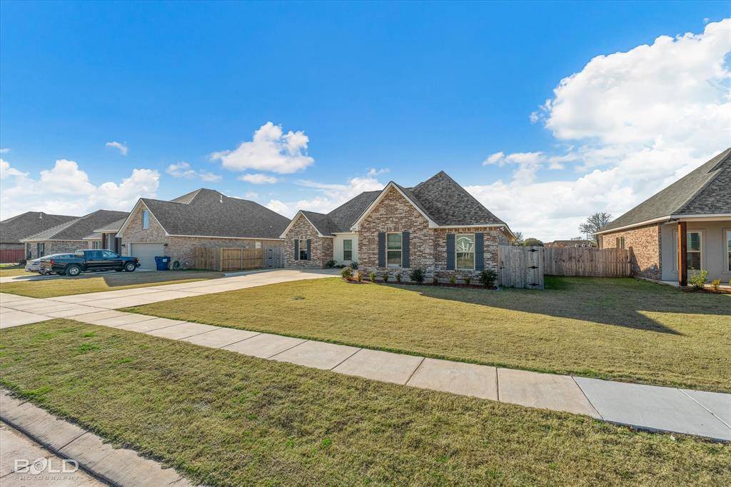 Bossier City, LA 71111,209 Saint Edmunds Way