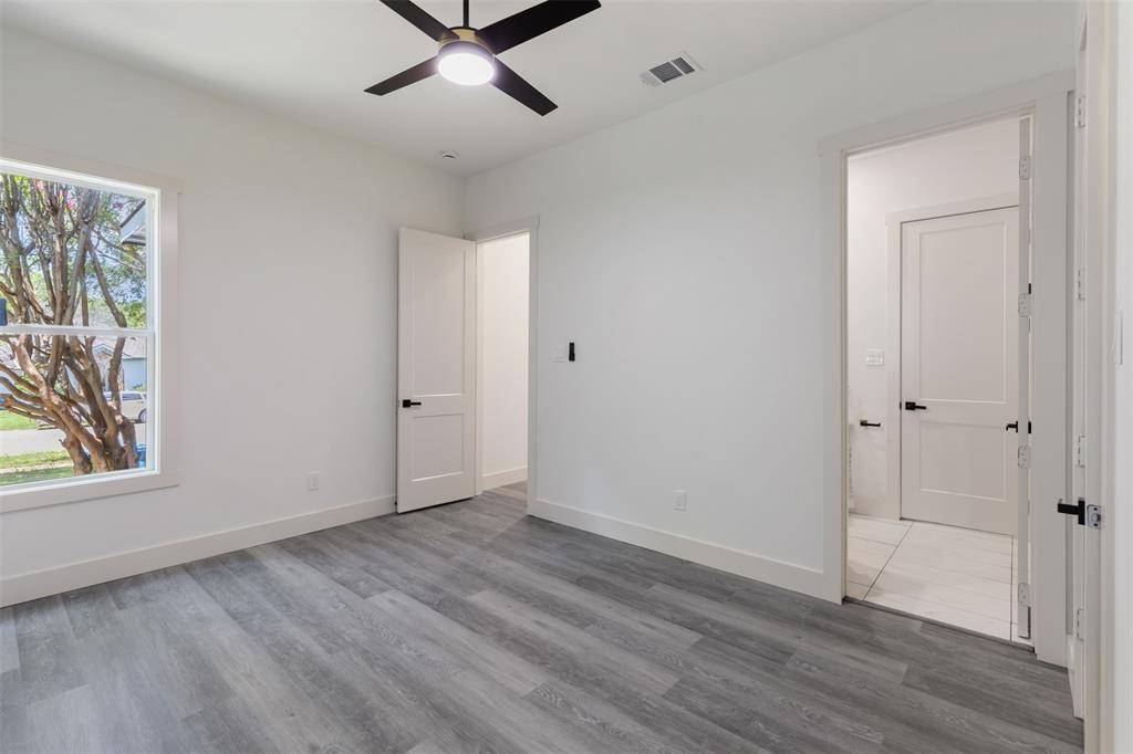 Denison, TX 75020,1008 W Walker Street