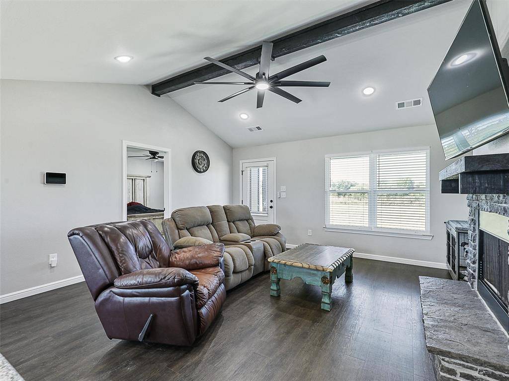 Cleburne, TX 76031,1460 County Road 701