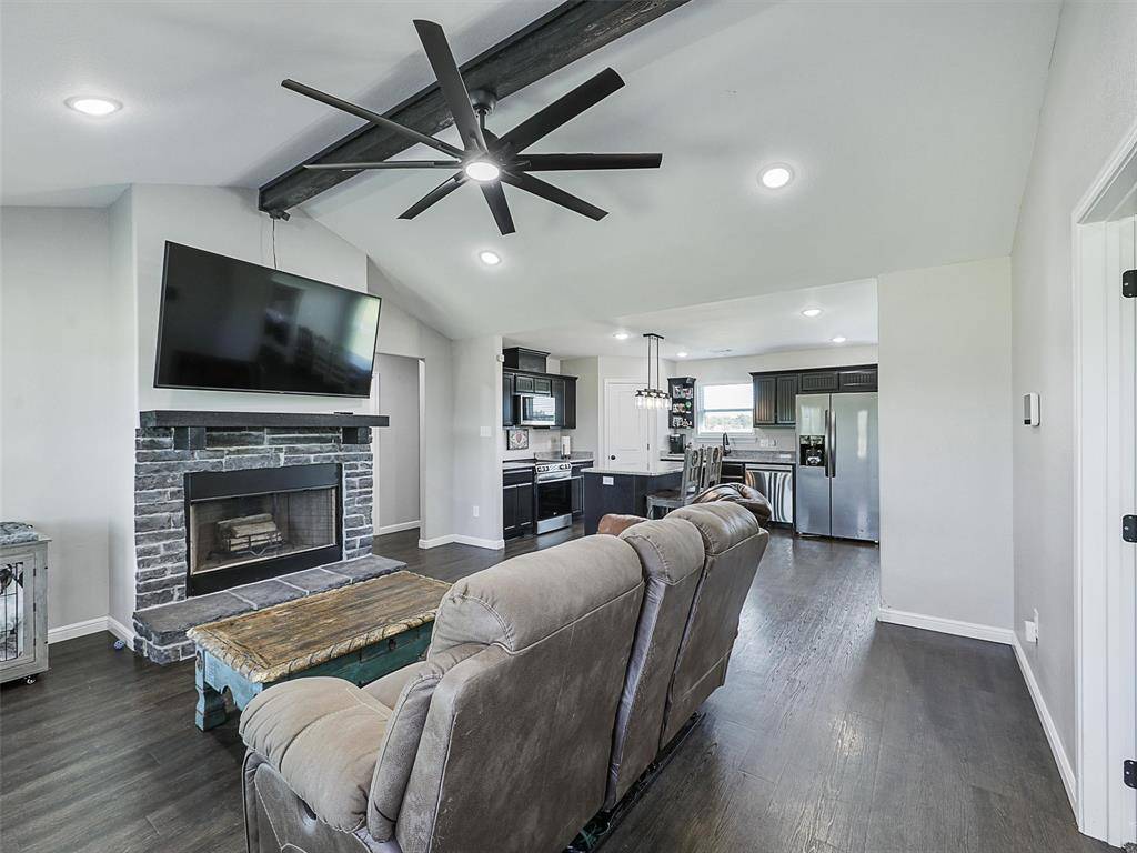 Cleburne, TX 76031,1460 County Road 701