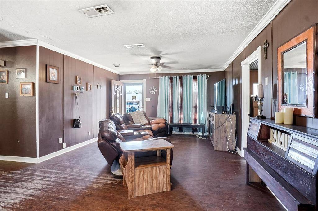 Watauga, TX 76148,5909 Derek Drive