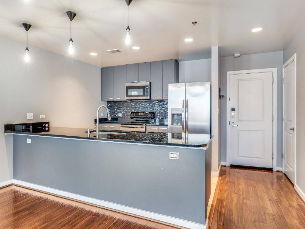 Dallas, TX 75202,1200 Main Street #1506