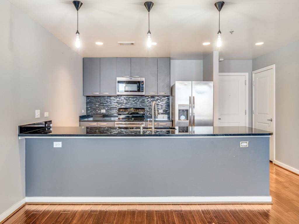 Dallas, TX 75202,1200 Main Street #1506