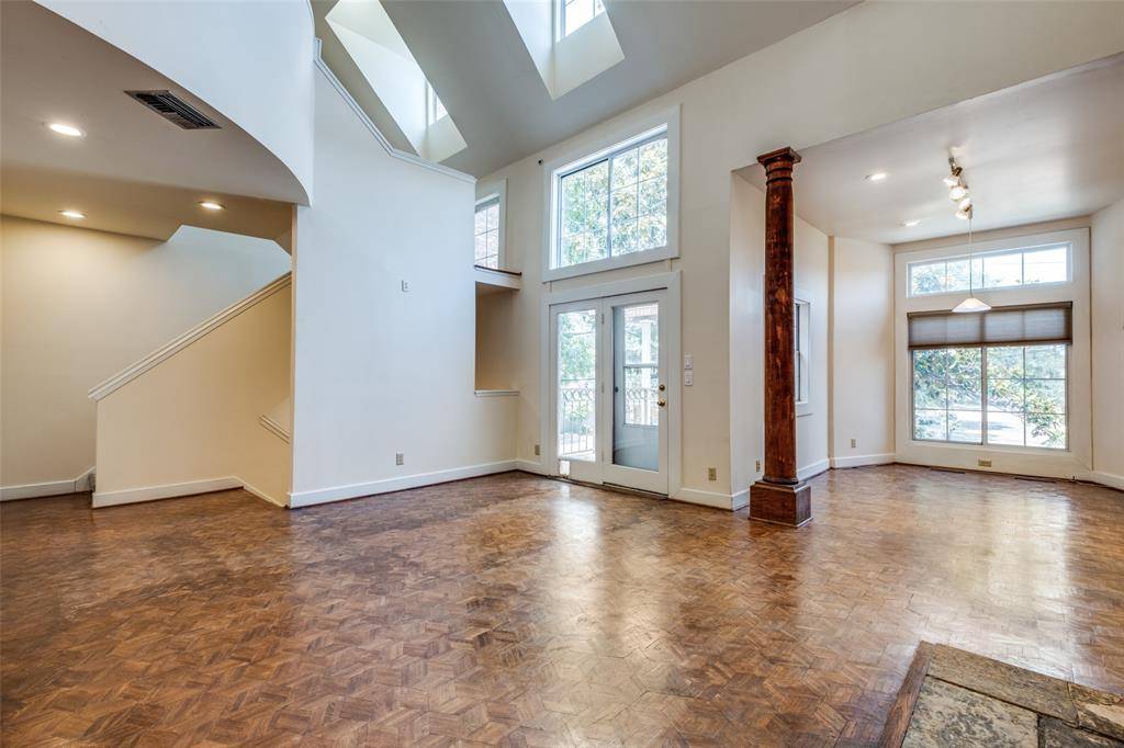 Dallas, TX 75204,905 Liberty Street