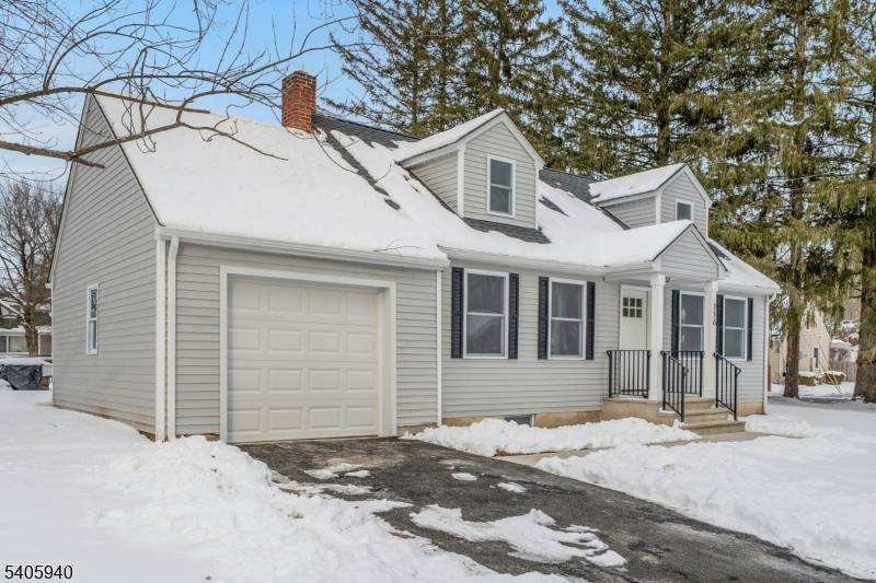 Andover Twp., NJ 07860,116 W Sunset Blvd