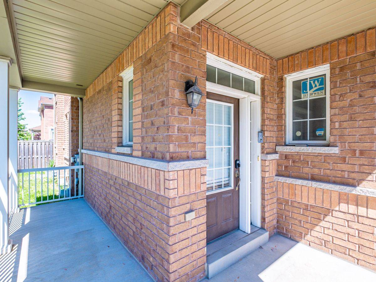 Mississauga, ON L5R 0C4,4399 Trail Blazer WAY