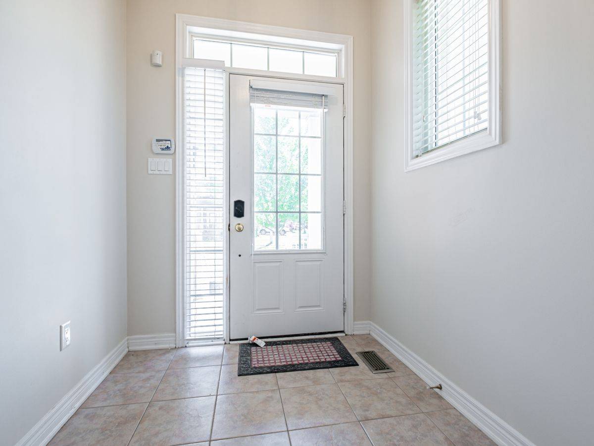 Mississauga, ON L5R 0C4,4399 Trail Blazer WAY