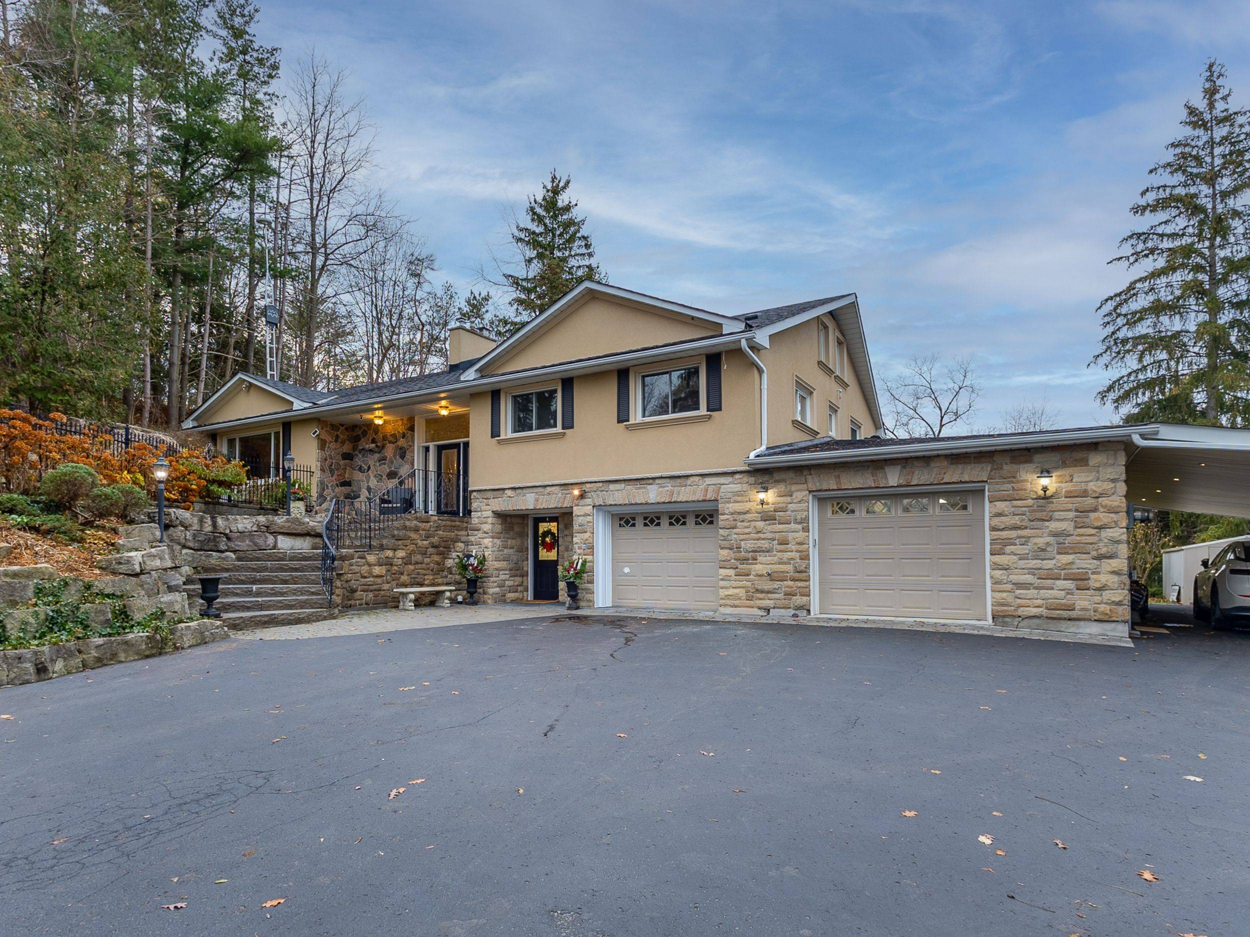 Halton Hills, ON L7G 4S5,13931 Cromar CT