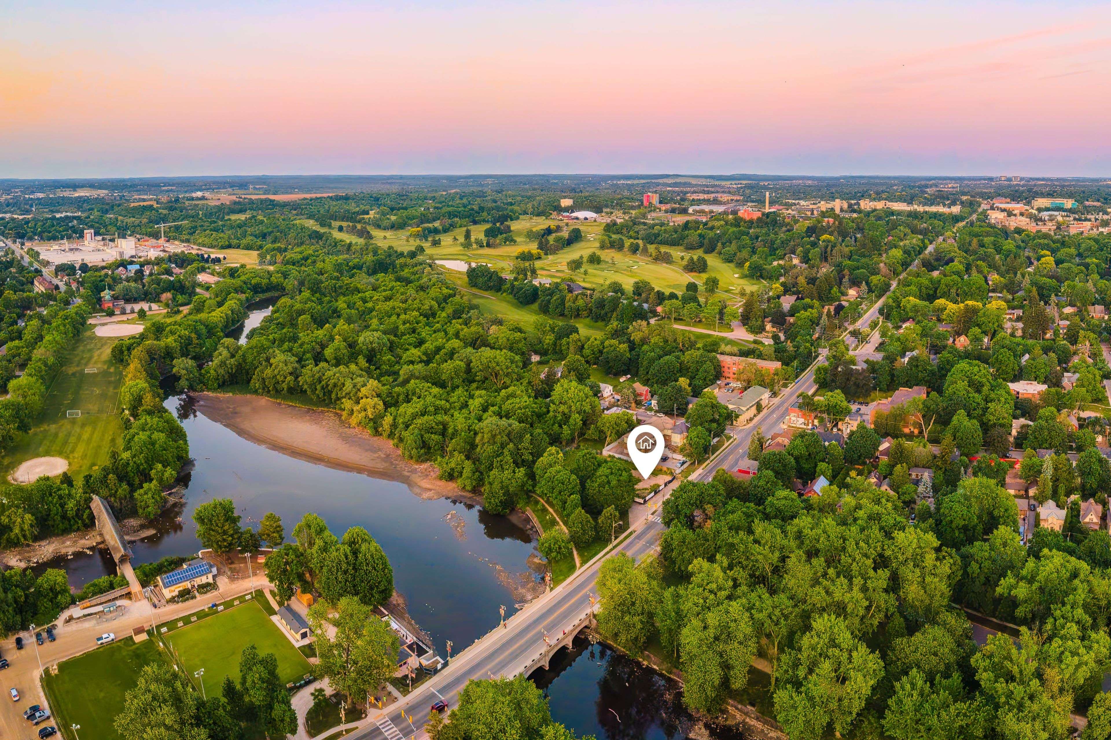 Guelph, ON N1G 1X1,180 Gordon ST #7