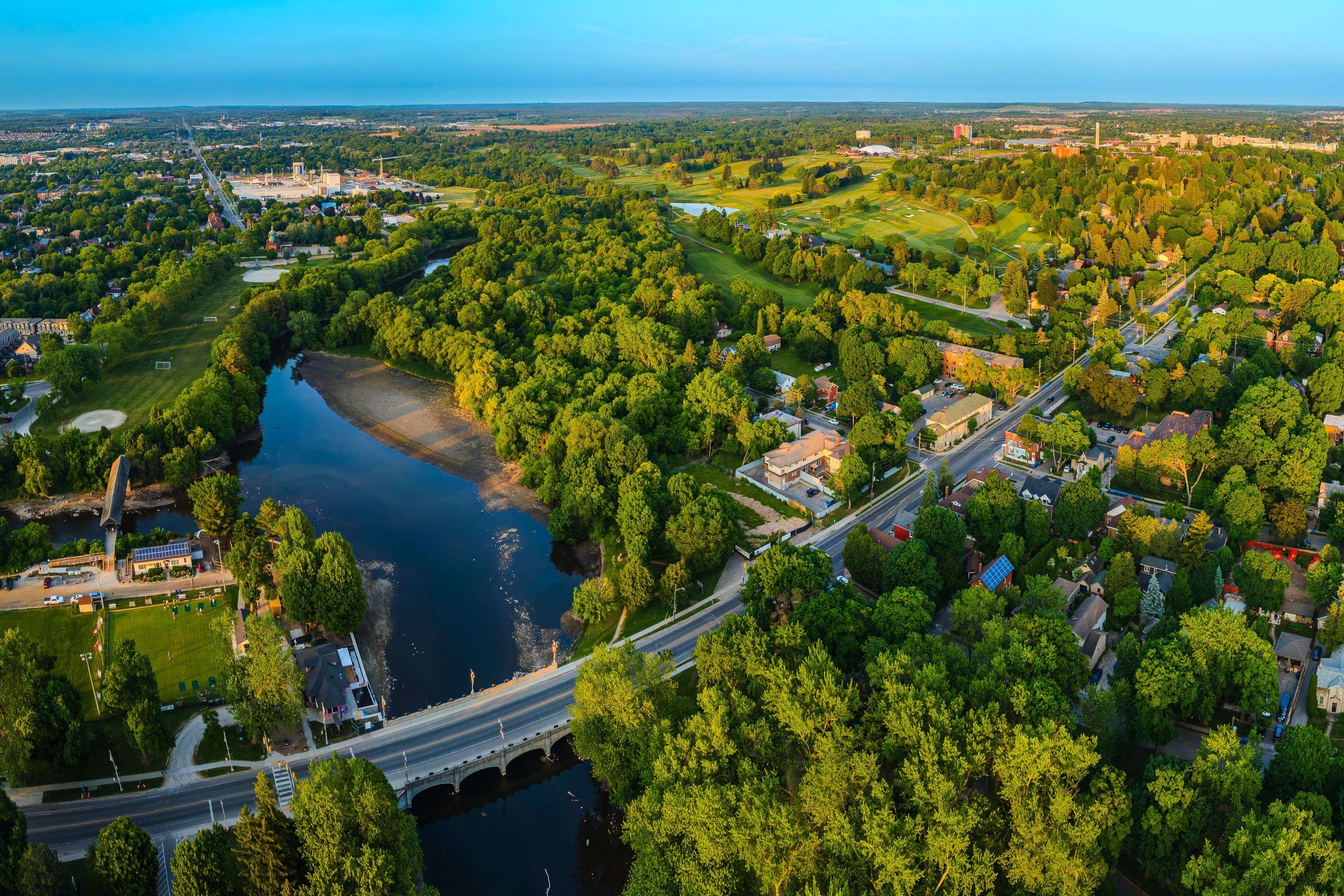 Guelph, ON N1G 1X1,180 Gordon ST #7