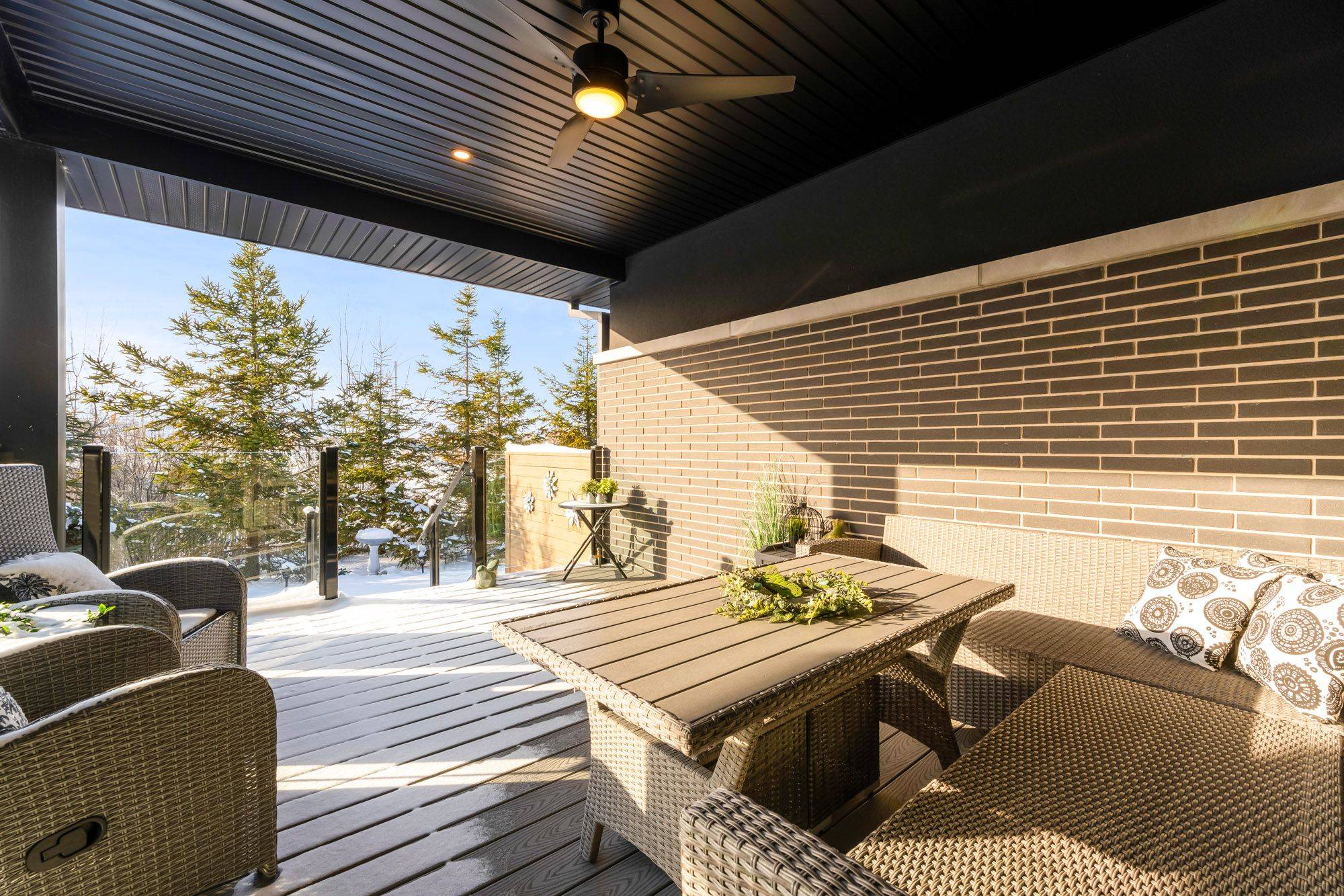 Welland, ON L3C 0H5,15 Taliesin TRL