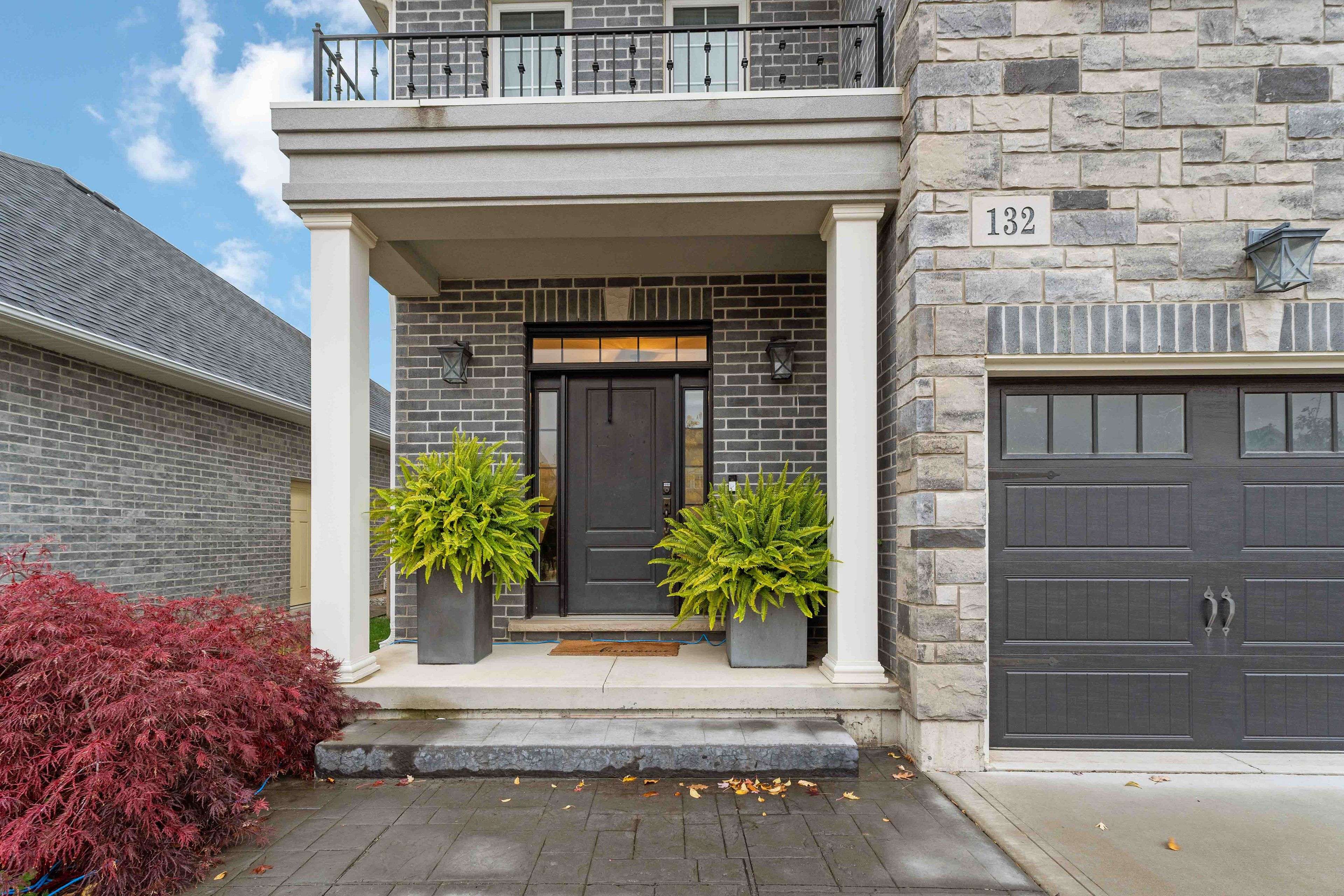 Pelham, ON L0S 1E6,132 Lametti DR