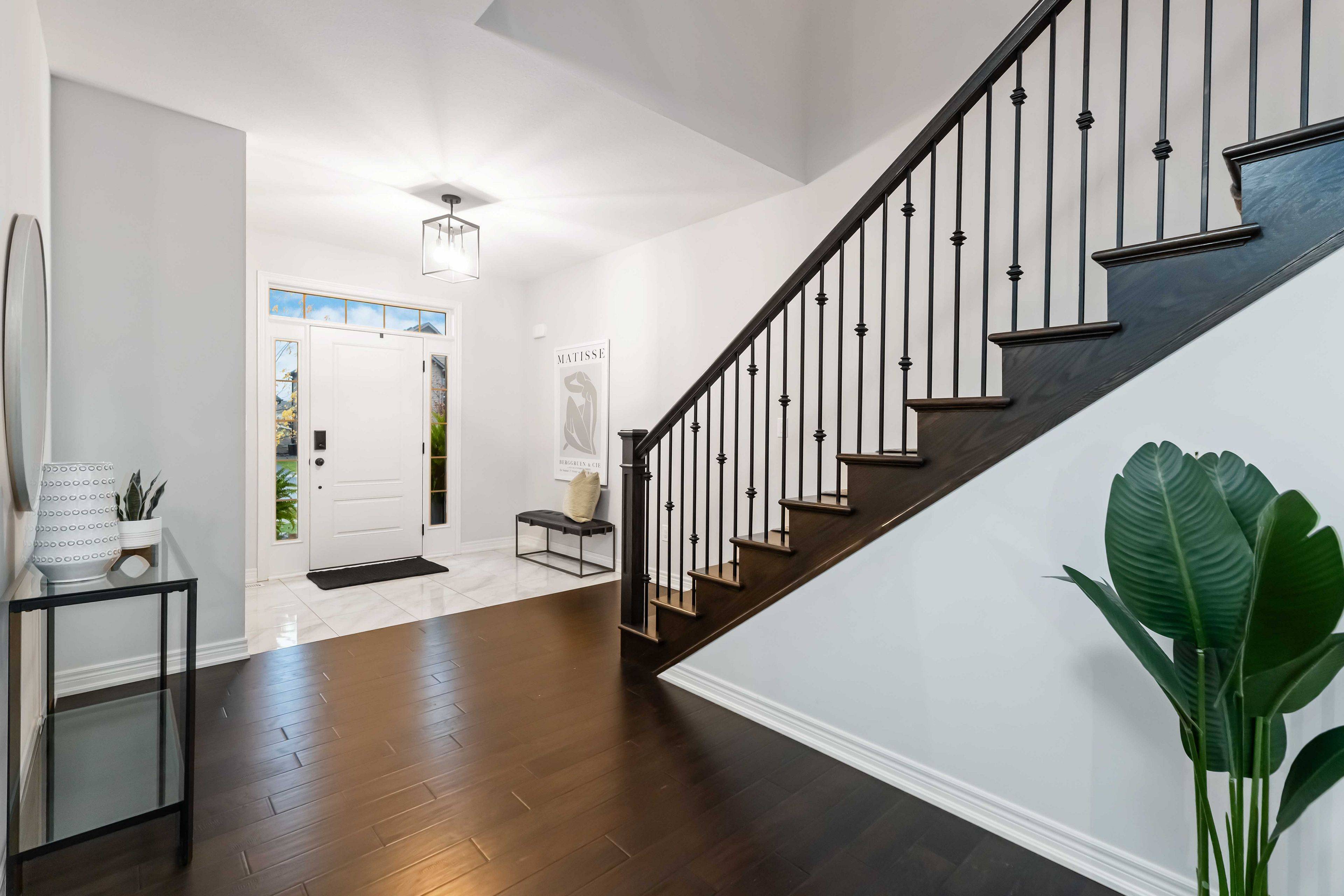 Pelham, ON L0S 1E6,132 Lametti DR