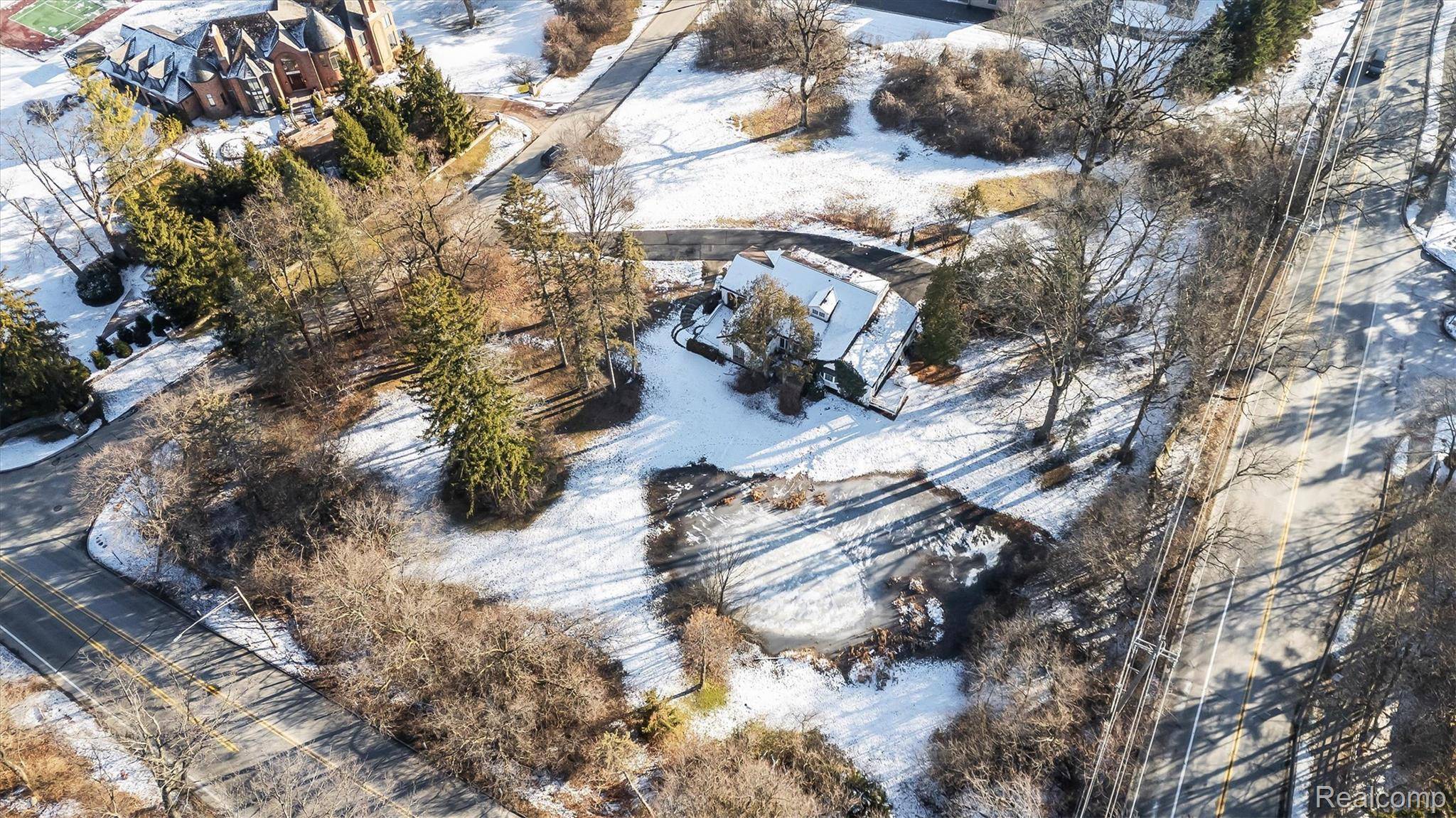 Bloomfield Hills, MI 48304,1355 Orchard Ridge RD