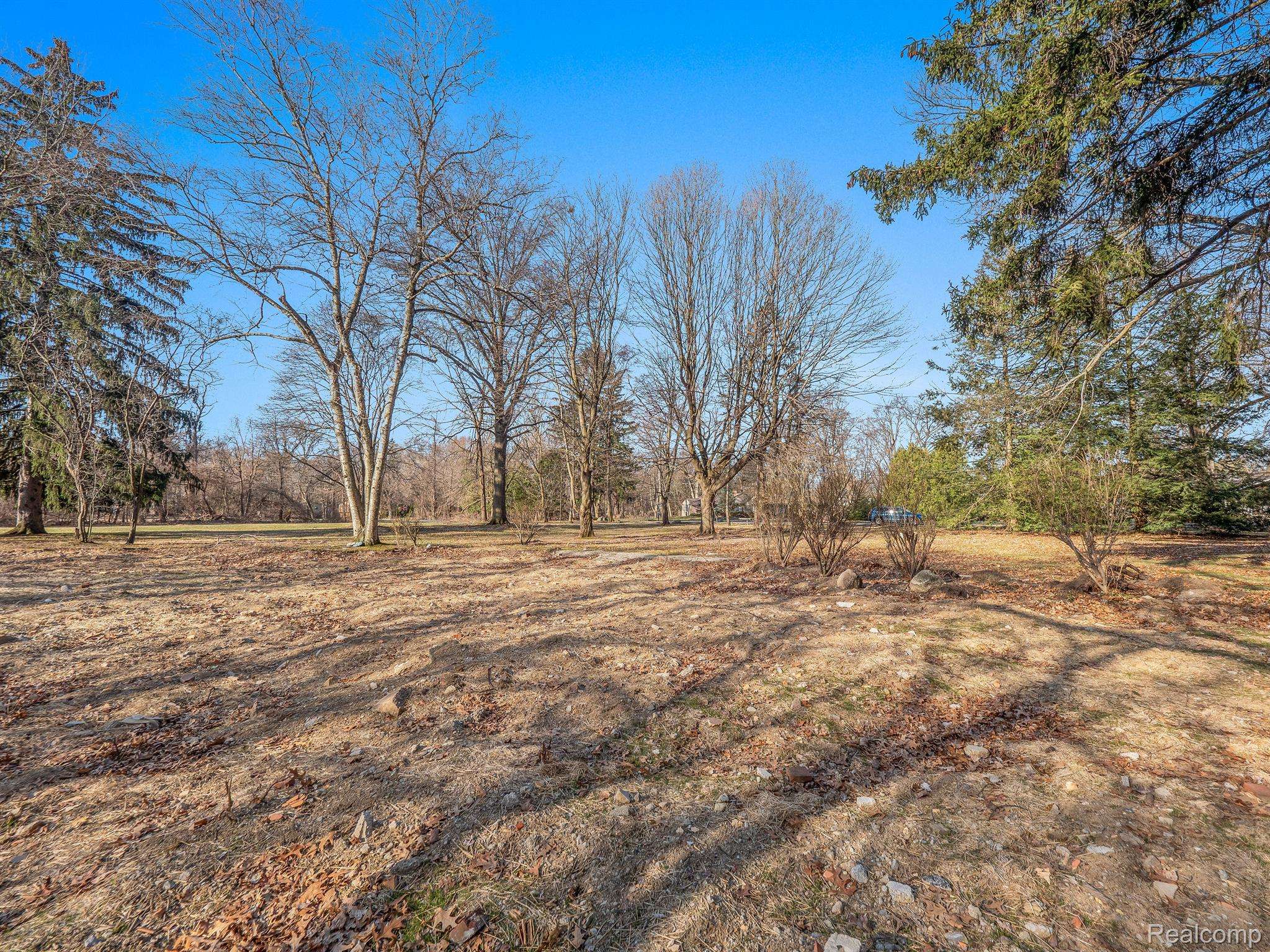 Franklin, MI 48025,31050 BRIARCLIFF RD