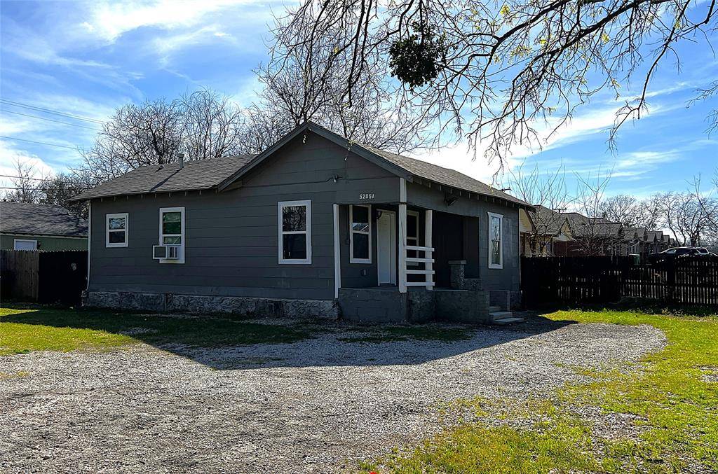 Sansom Park, TX 76114,5205 Calloway Street #A