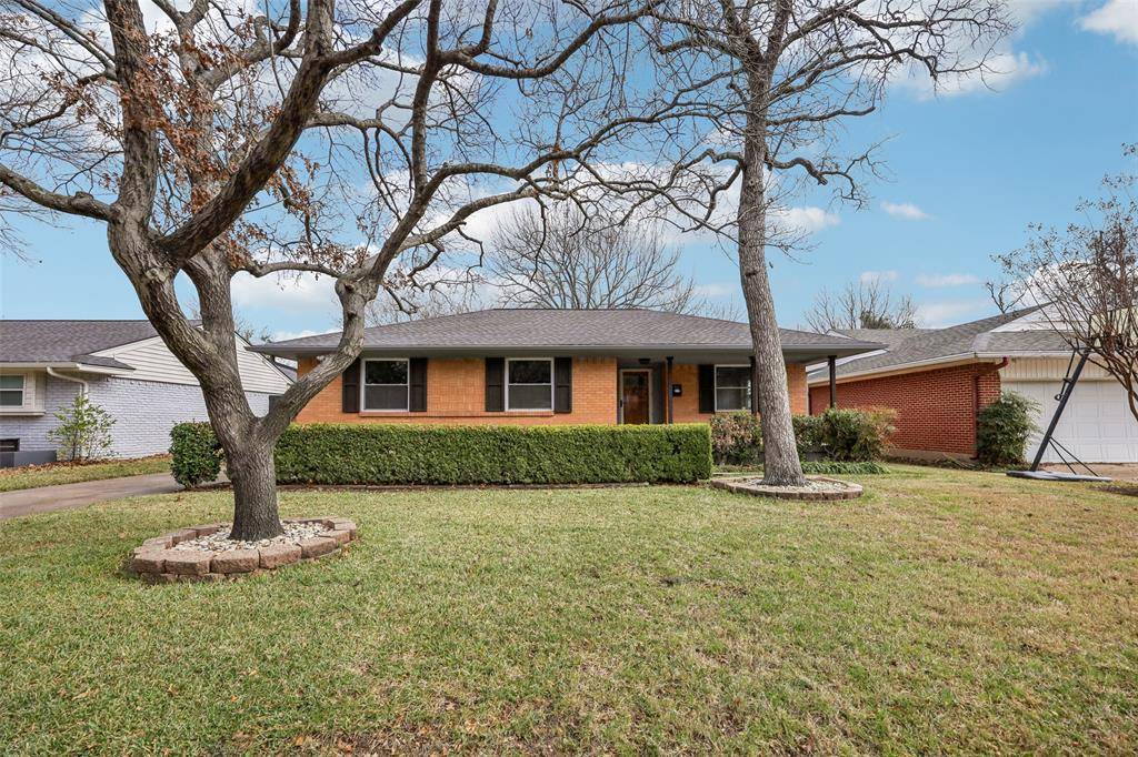 Dallas, TX 75238,9632 Lanward Drive