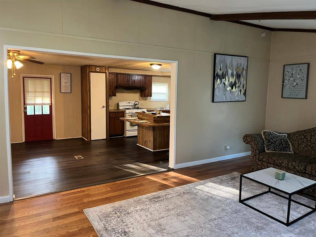 Temple, TX 76502,5576 Helm ln