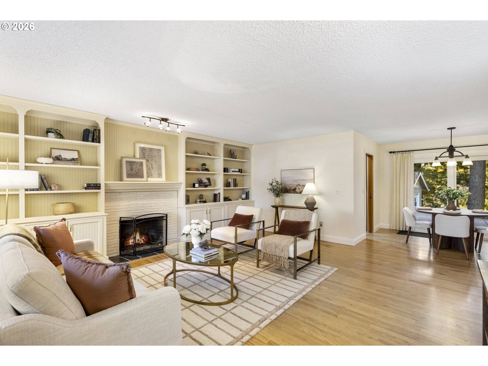 West Linn, OR 97068,4520 CALAROGA DR