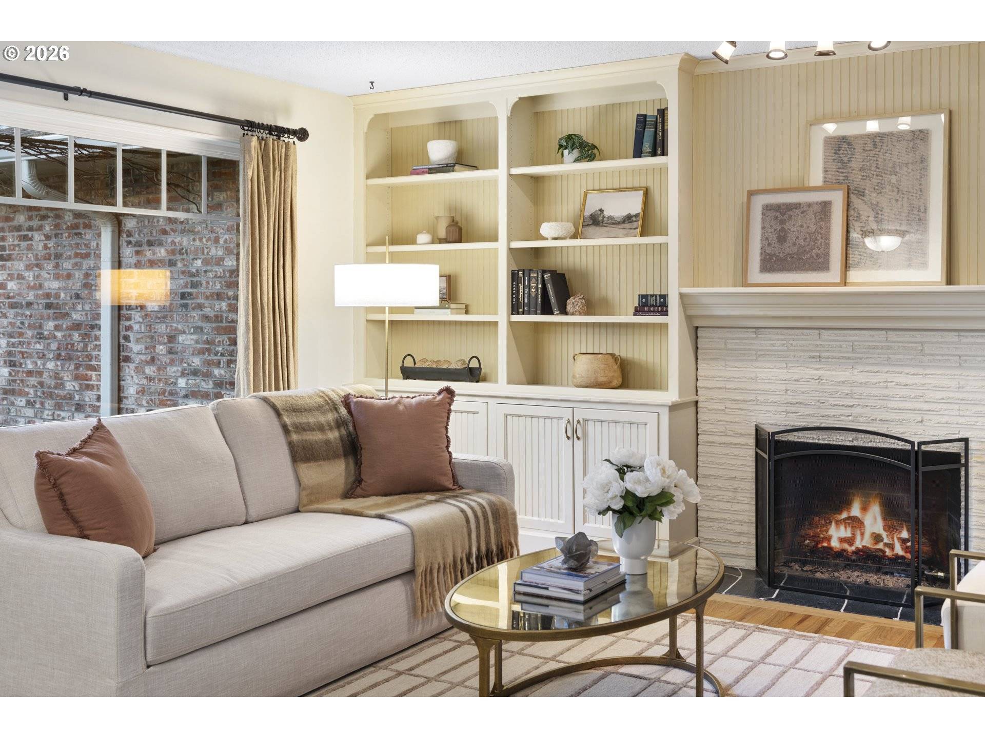 West Linn, OR 97068,4520 CALAROGA DR