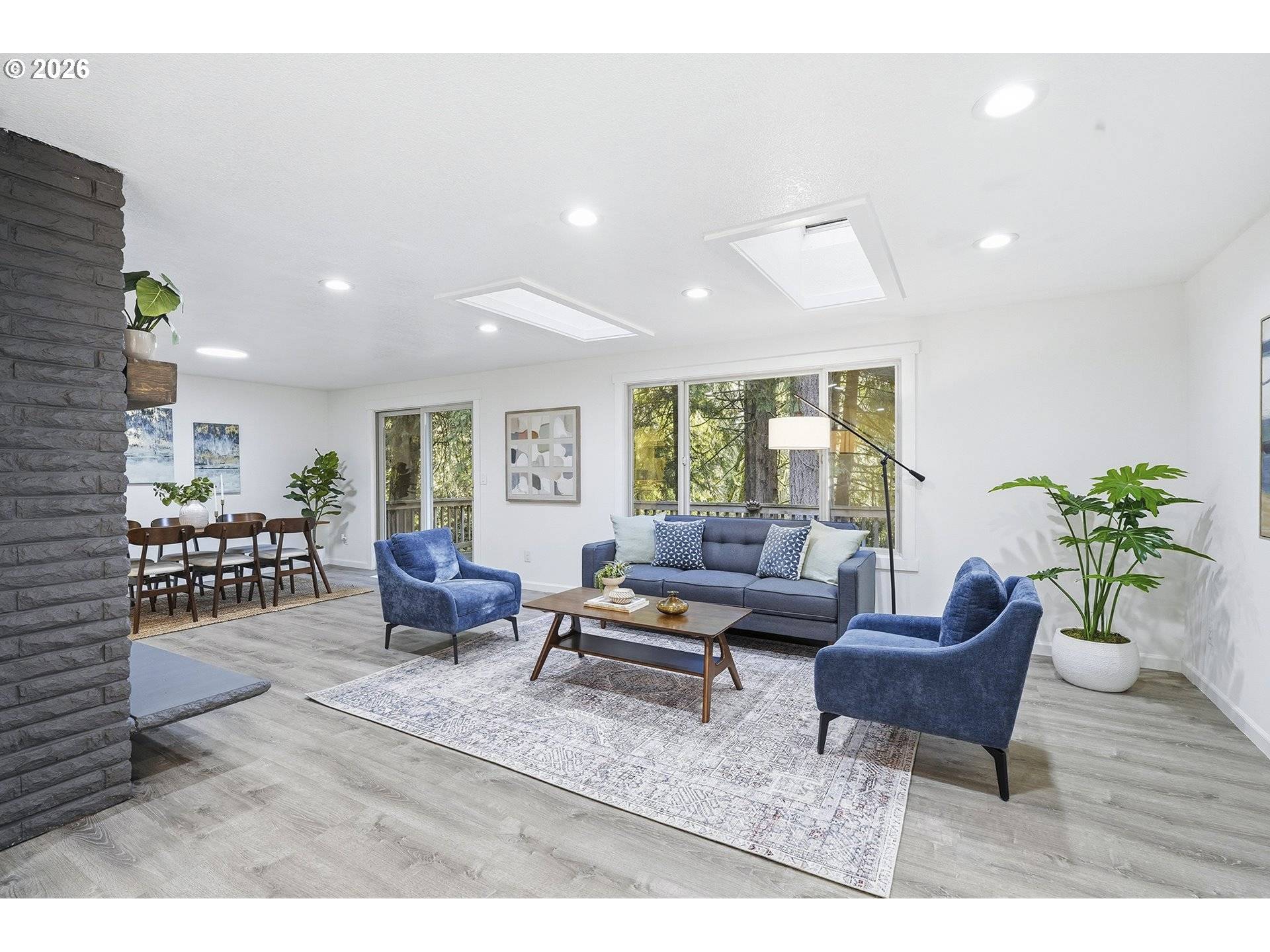 Hillsboro, OR 97123,530 SE 26TH AVE