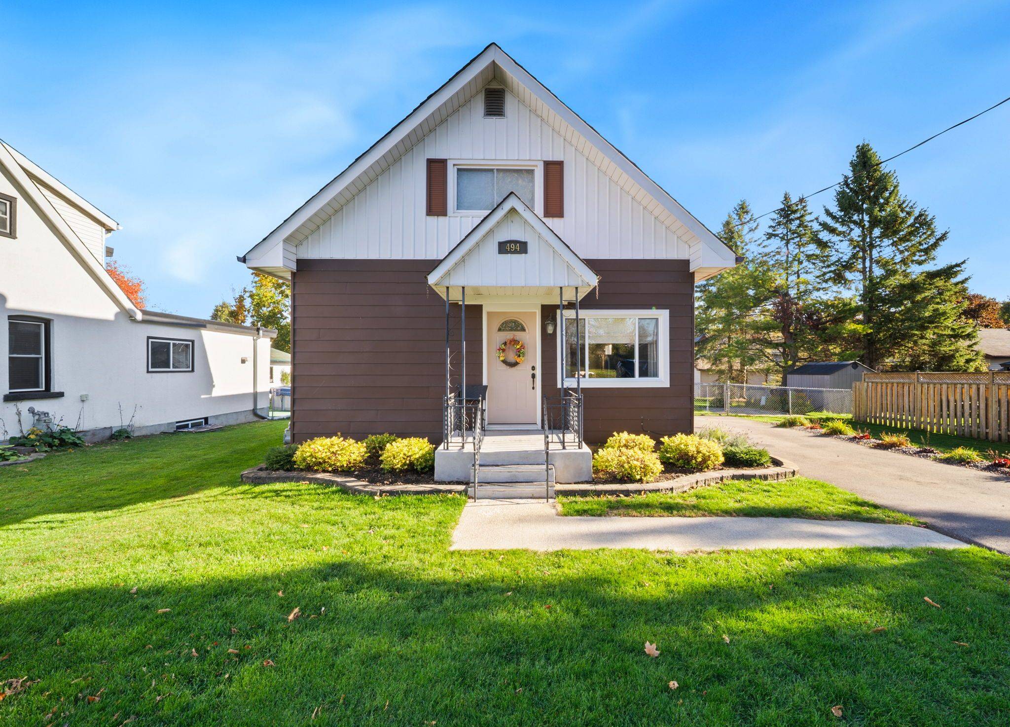 Orillia, ON L3V 4X7,494 High ST