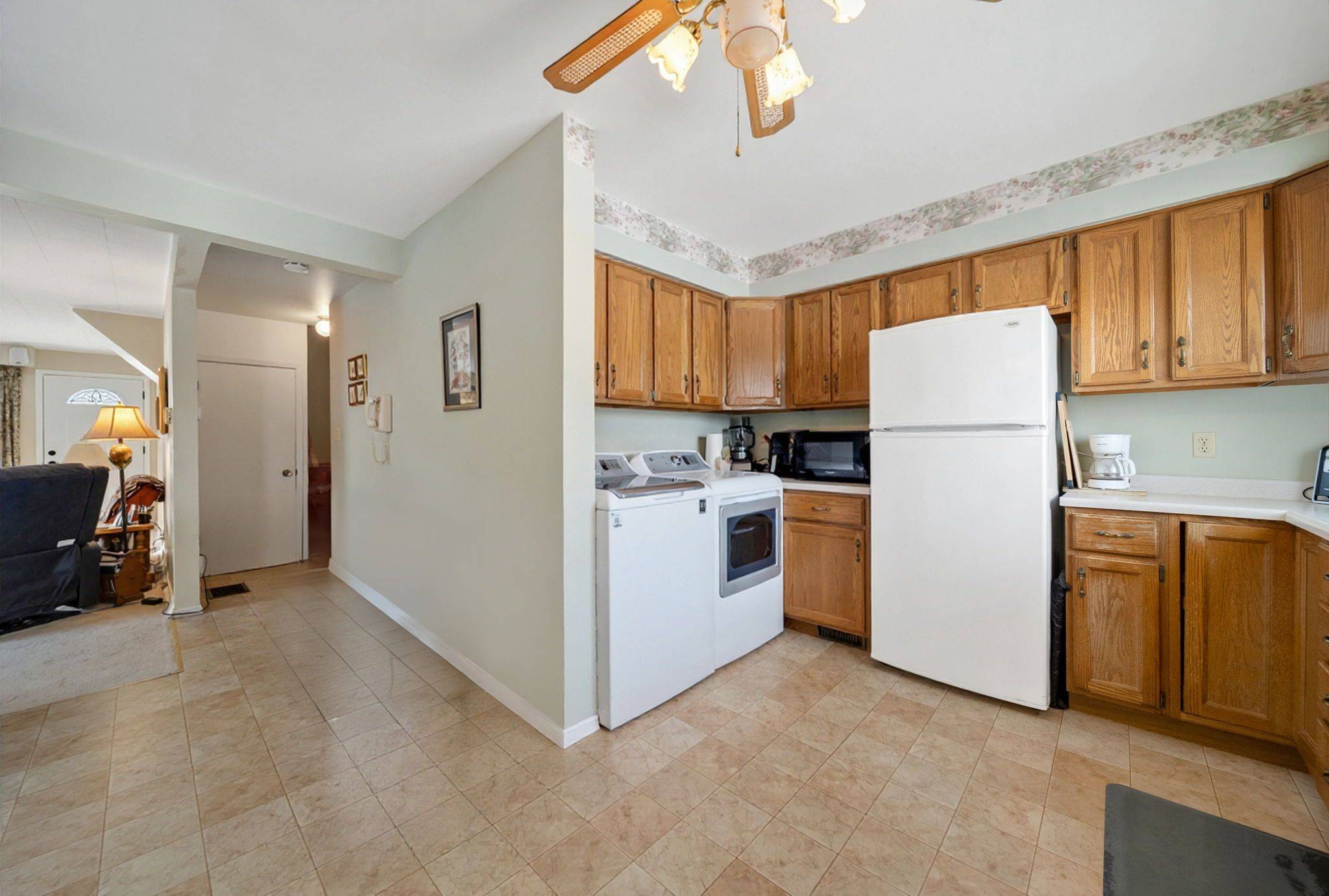 Orillia, ON L3V 4X7,494 High ST