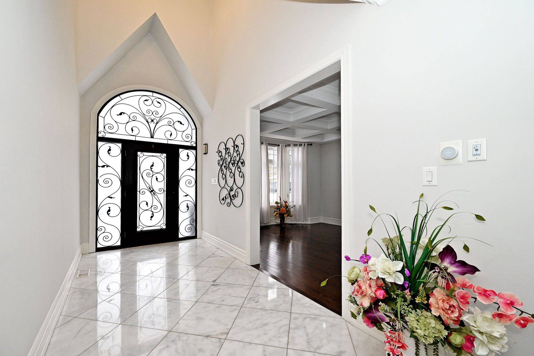 Oakville, ON L6K 3L8,350 Queen Mary DR