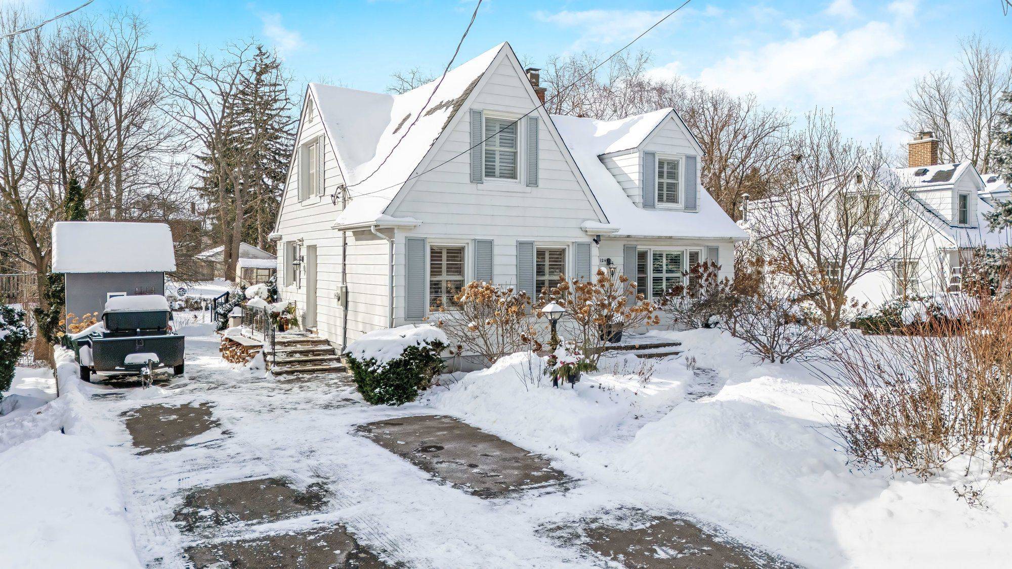 Milton, ON L9T 2H1,124 Lydia AVE